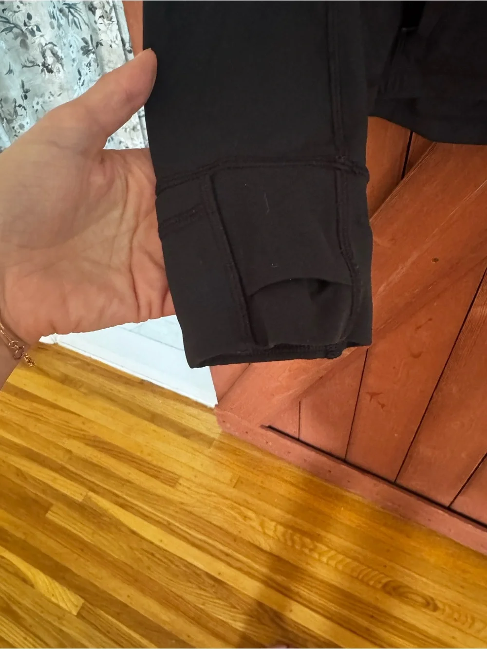 lululemon athletica Black Full-Zip Hooded Jacket